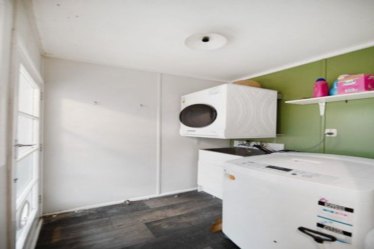 Photo of property in 32 Idlewild Avenue, Mangere, Auckland, 2022