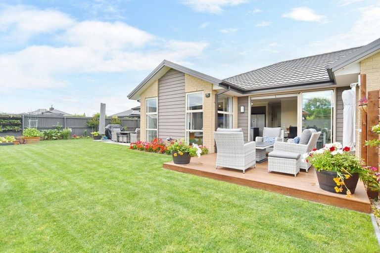 Photo of property in 12 Hamlett Drive, Woodend, 7610