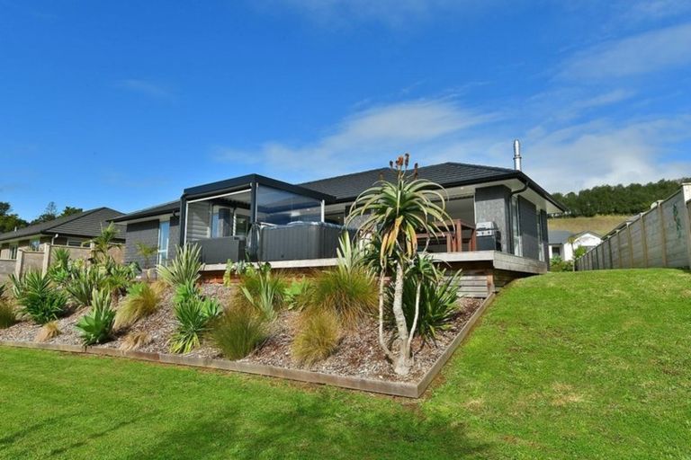 Photo of property in 39 Anne Burton Drive, Warkworth, 0910
