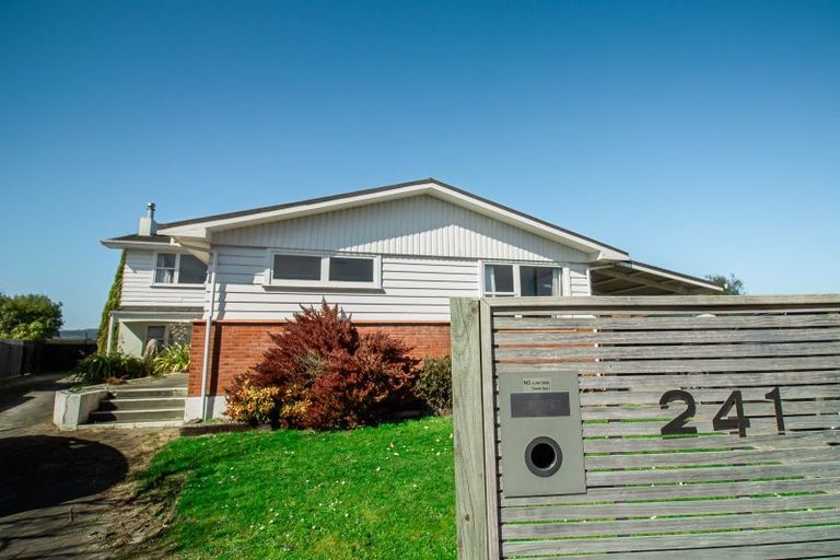 Photo of property in 241 Vogel Street, Roslyn, Palmerston North, 4414