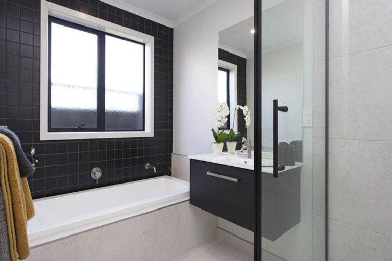 Photo of property in 2 Te Au Kaha Court, Cambridge, 3434
