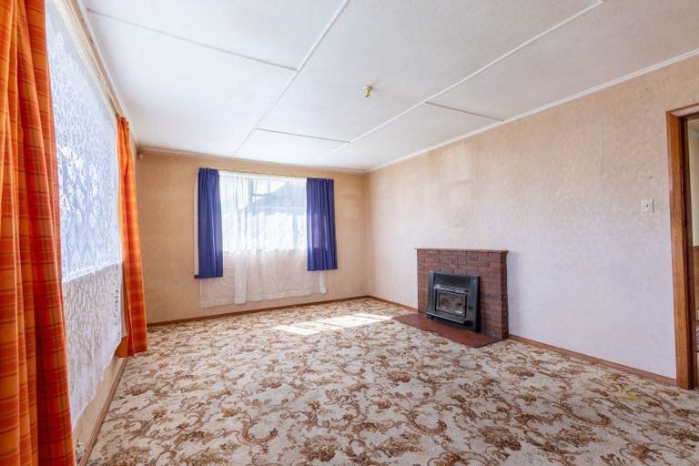 Photo of property in 18 Hartgill Crescent, Dannevirke, 4930