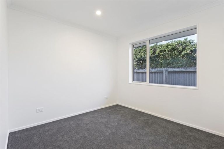 Photo of property in 142a Highsted Road, Casebrook, Christchurch, 8051