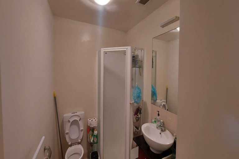 Photo of property in 5g/17 Crown Lynn Place, New Lynn, Auckland, 0600