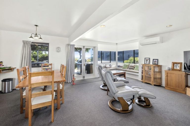Photo of property in 18b Iriirikapua Parade, Owhata, Rotorua, 3010