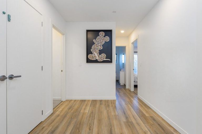 Photo of property in 33 Johns Creek Crescent, Silverdale, 0932
