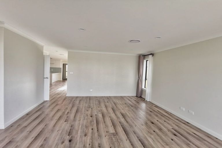 Photo of property in 34 Myland Drive, Hobsonville, Auckland, 0616