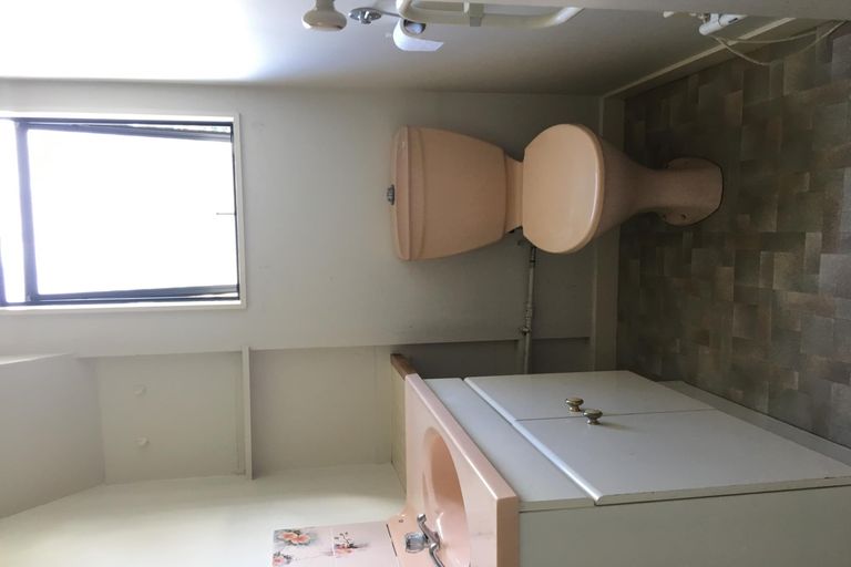 Photo of property in 1a Clark Street, Manurewa, Auckland, 2102