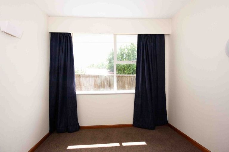 Photo of property in 2 Squire Street, Mairehau, Christchurch, 8013