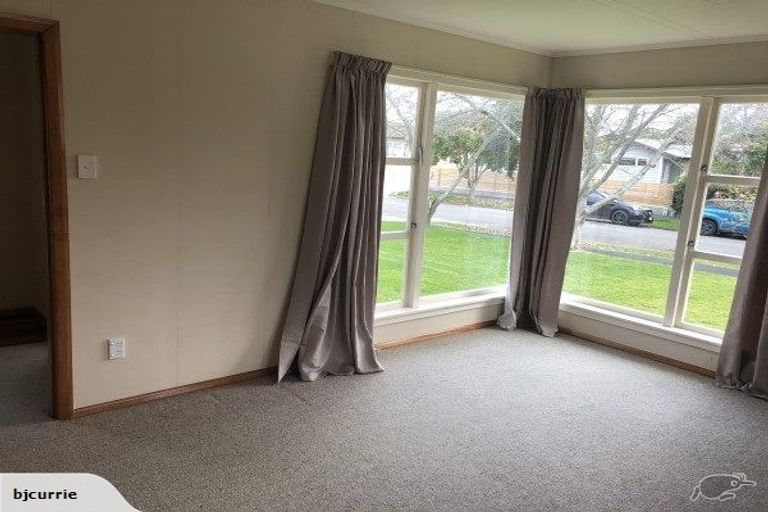 Photo of property in 30 Nottingham Avenue, Awapuni, Palmerston North, 4412