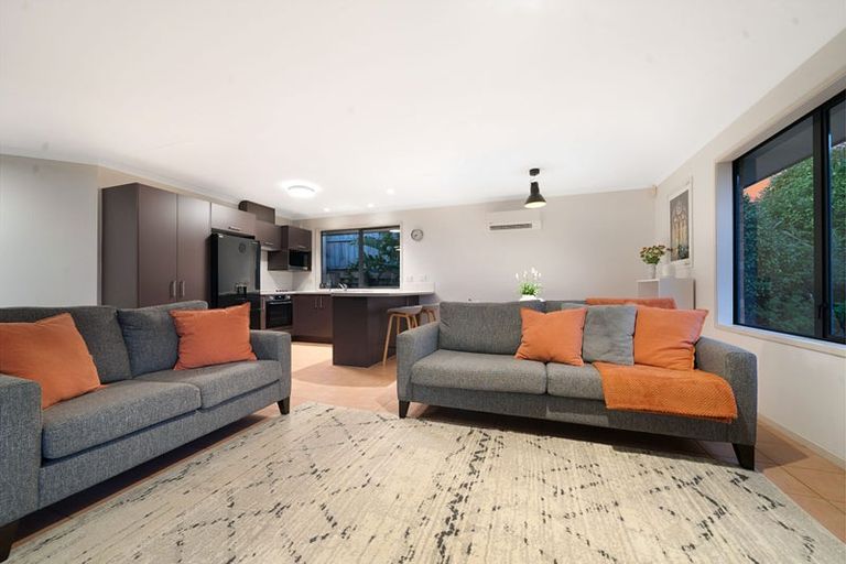 Photo of property in 32 Te Kauri Place, Helensville, 0800