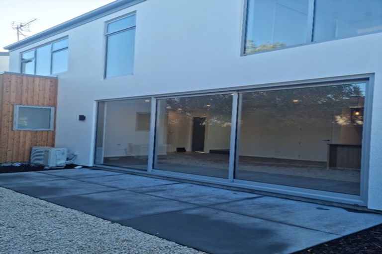 Photo of property in 2/173 Edgeware Road, Edgeware, Christchurch, 8013