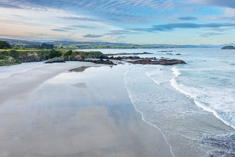 Photo of property in 239d Moturata Road, Taieri Beach, Taieri Mouth, 9091