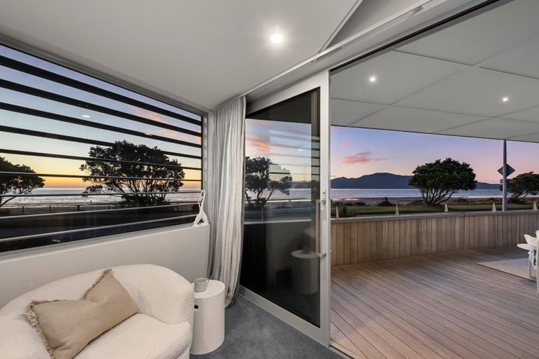 Photo of property in 88 Marine Parade, Paraparaumu Beach, Paraparaumu, 5032