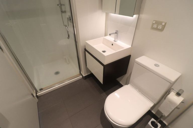 Photo of property in 2 Salford Place, Awapuni, Palmerston North, 4412