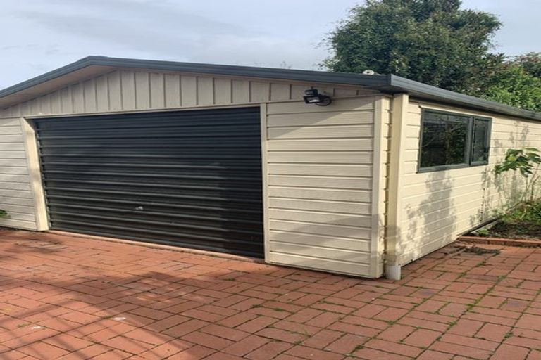 Photo of property in 35 Poaka Avenue, Dinsdale, Hamilton, 3204