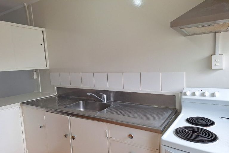 Photo of property in 28 Landscape Road, Papatoetoe, Auckland, 2025