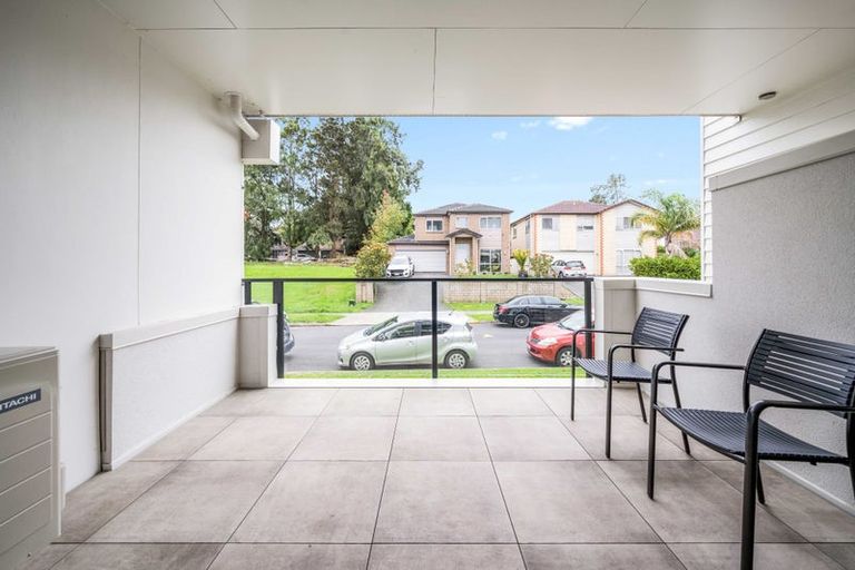 Photo of property in 20/11 Carlos Drive, Flat Bush, Auckland, 2016