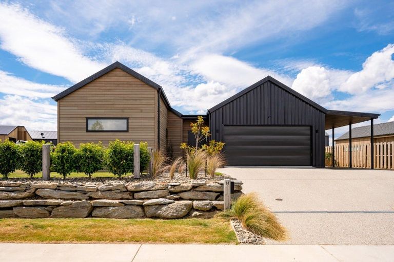 Photo of property in Northlake, 14 Gladbrook Street, Wanaka, 9305