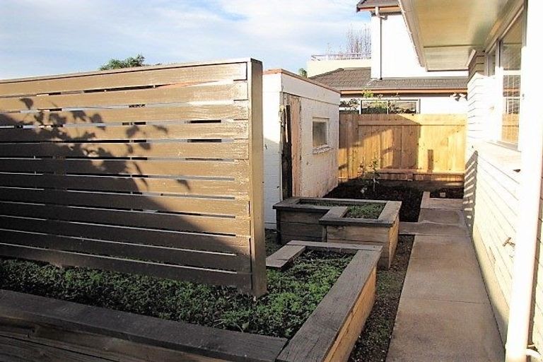 Photo of property in 3 Carol Place, Otumoetai, Tauranga, 3110