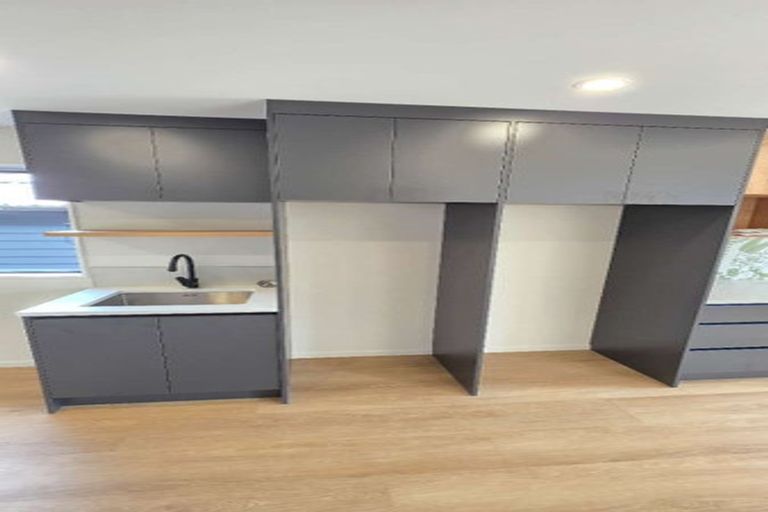 Photo of property in 40 Anne Mclean Drive, Bayview, Auckland, 0629