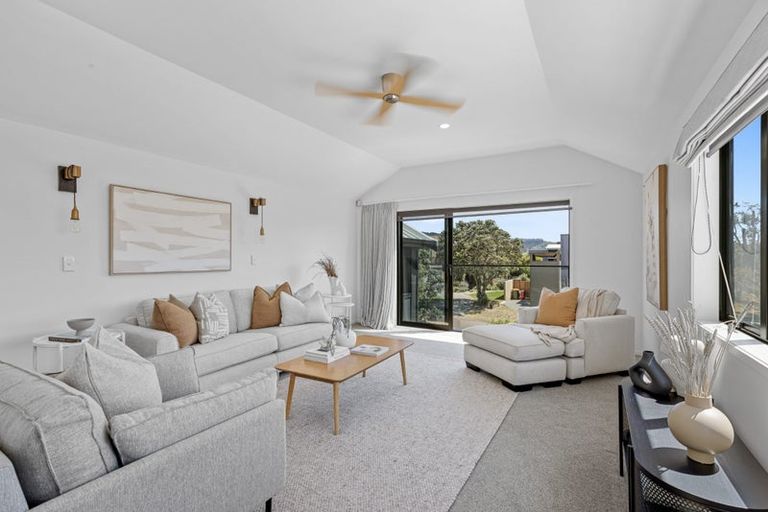 Photo of property in 18 Excelsior Way, Omaha, 0986