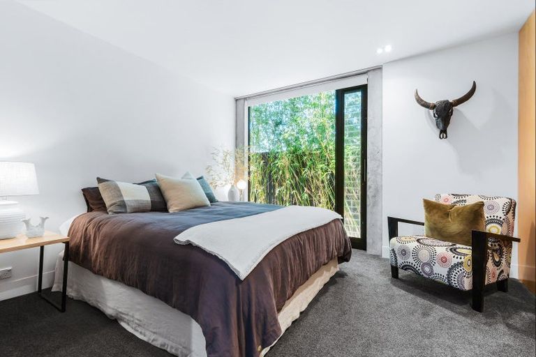 Photo of property in 30 Nihinihi Avenue, Raglan, 3225