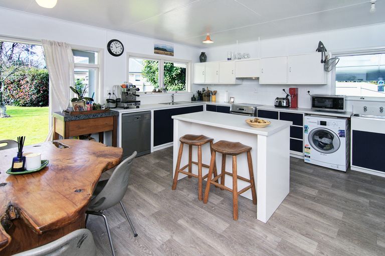 Photo of property in 108 Cole Street, Masterton, 5810