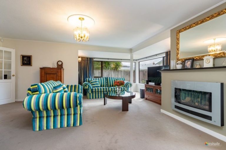 Photo of property in 2/28 Rossiter Avenue, Waterloo, Lower Hutt, 5011