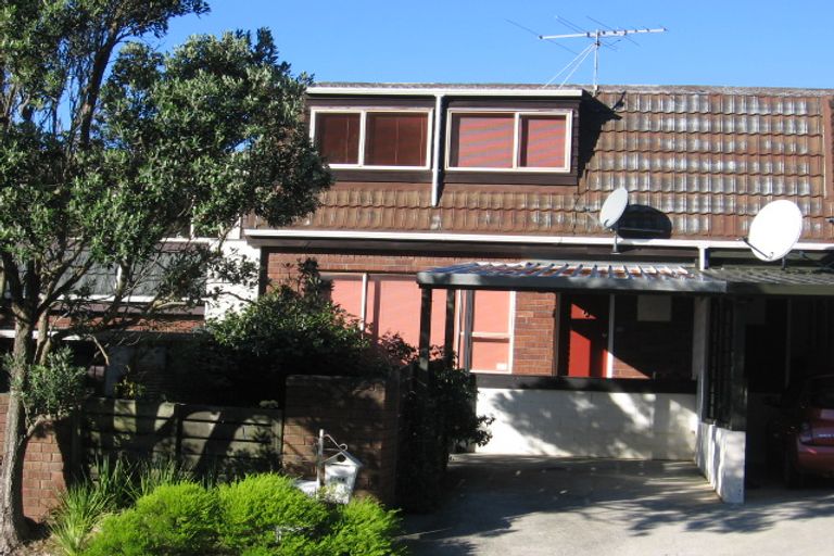 Photo of property in 66a Churton Drive, Churton Park, Wellington, 6037