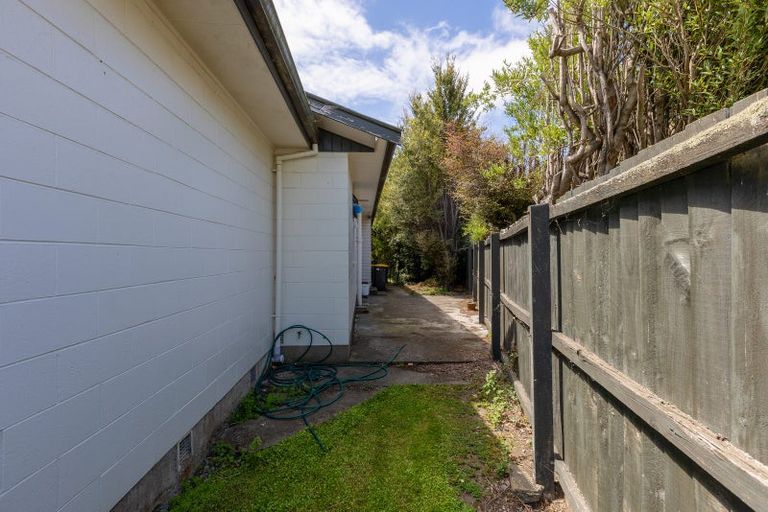 Photo of property in 39 Tintern Avenue, Avonhead, Christchurch, 8042