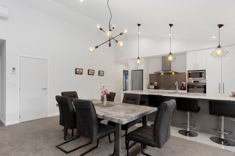 Photo of property in 53 Kahuparere Crescent, Pyes Pa, Tauranga, 3112