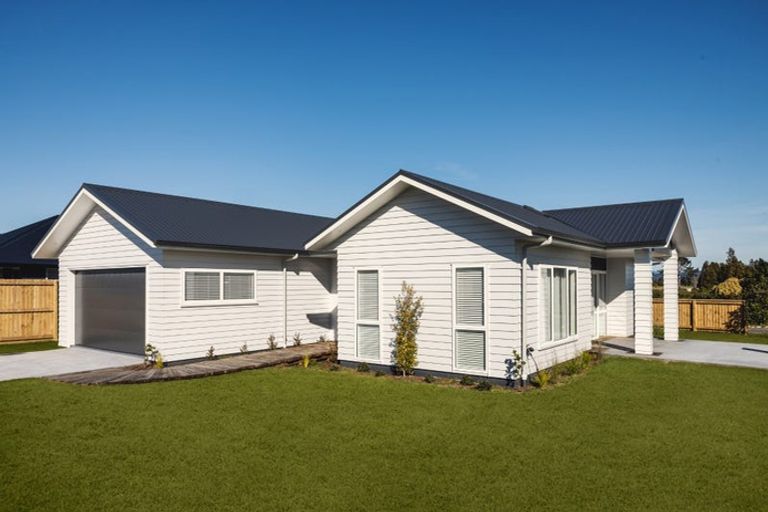 Photo of property in 8 Seven Oaks Drive, Kinloch, 3377