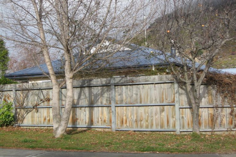 Photo of property in 35a Kawarau Place, Frankton, Queenstown, 9300