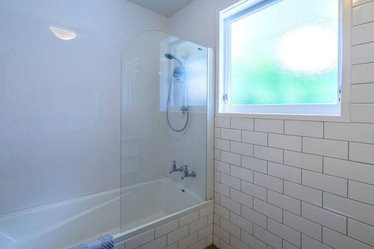 Photo of property in 75a Ocean Road, Paraparaumu Beach, Paraparaumu, 5032