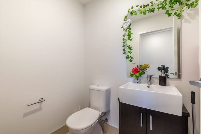 Photo of property in 4/182 Flat Bush School Road, Flat Bush, Auckland, 2019