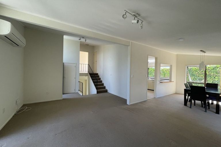 Photo of property in 74 Stanaway Street, Hillcrest, Auckland, 0627