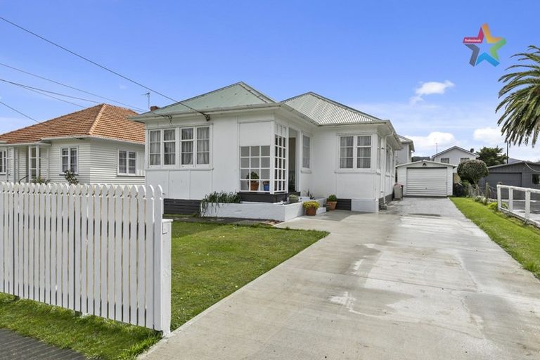 Photo of property in 12 Wheatley Street, Naenae, Lower Hutt, 5011