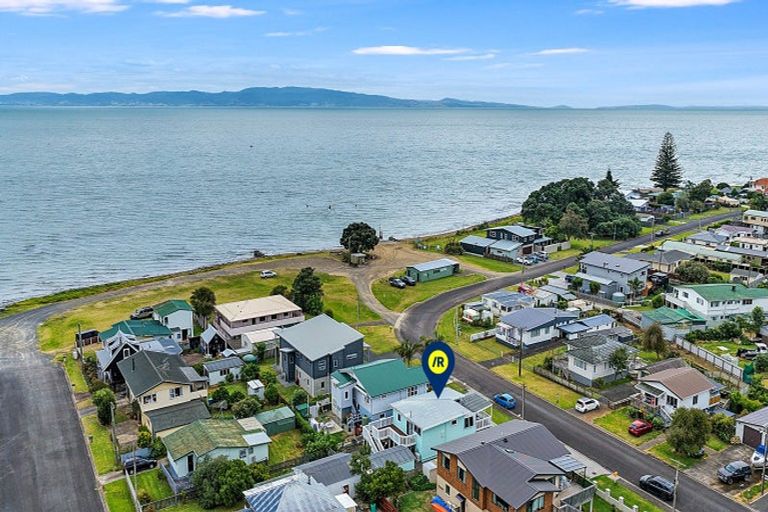 Photo of property in 11 Tatahi Street, Te Puru, Thames, 3575