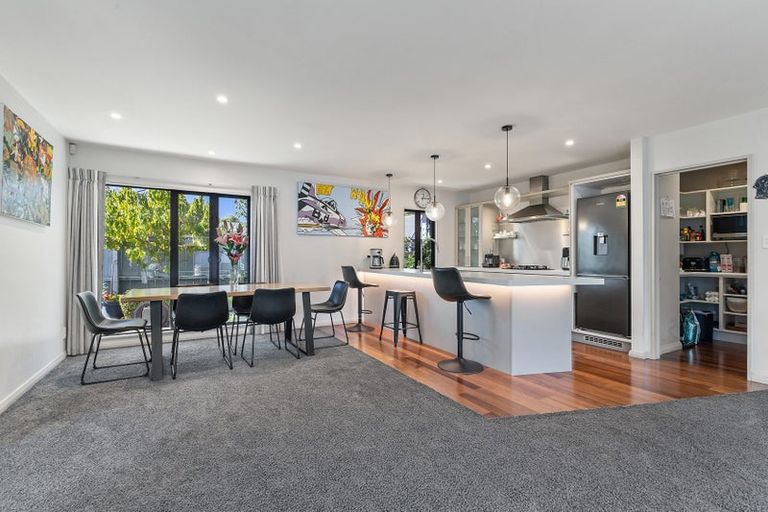 Photo of property in 17 Marsack Crescent, Halswell, Christchurch, 8025
