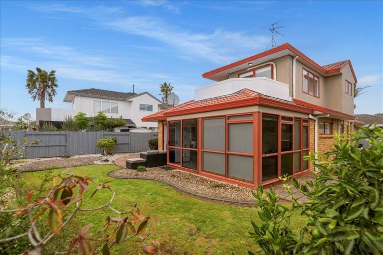 Photo of property in 8 Monterey Key, Papamoa Beach, Papamoa, 3118