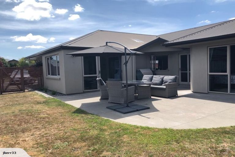 Photo of property in 18 Mirbeck Avenue, Cambridge, 3434