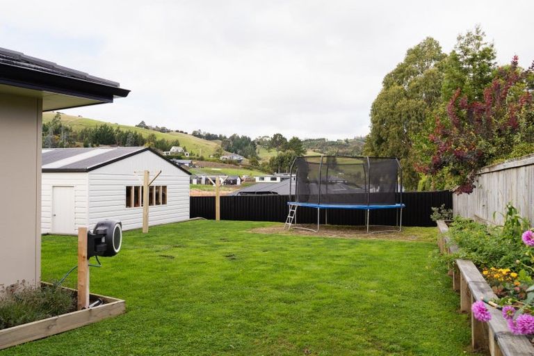 Photo of property in 42 Heathfield Drive, Mosgiel, 9024