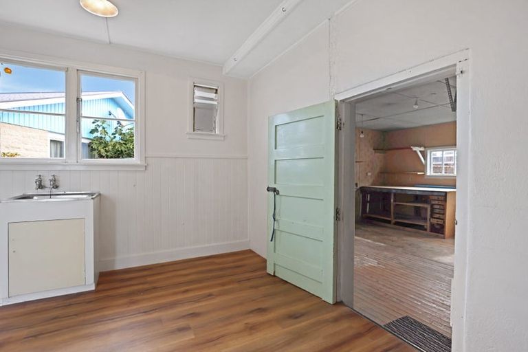 Photo of property in 146 Mcmurdo Street, Tinwald, Ashburton, 7700