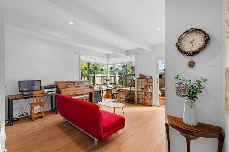 Photo of property in 25b Hawkswood Place, Avonhead, Christchurch, 8042