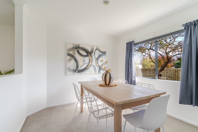 Photo of property in 23 Charles Street, Carterton, 5713