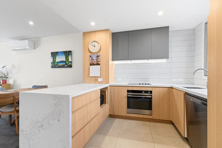 Photo of property in 11a Cuba Street, Petone, Lower Hutt, 5012