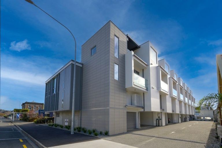 Photo of property in 7/317 Hardy Street, Nelson, 7010