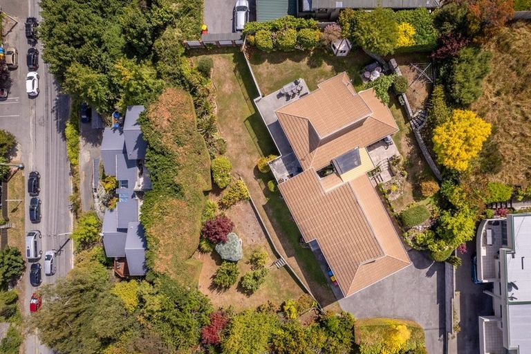 Photo of property in 19 Salmond Place, Queenstown, 9300