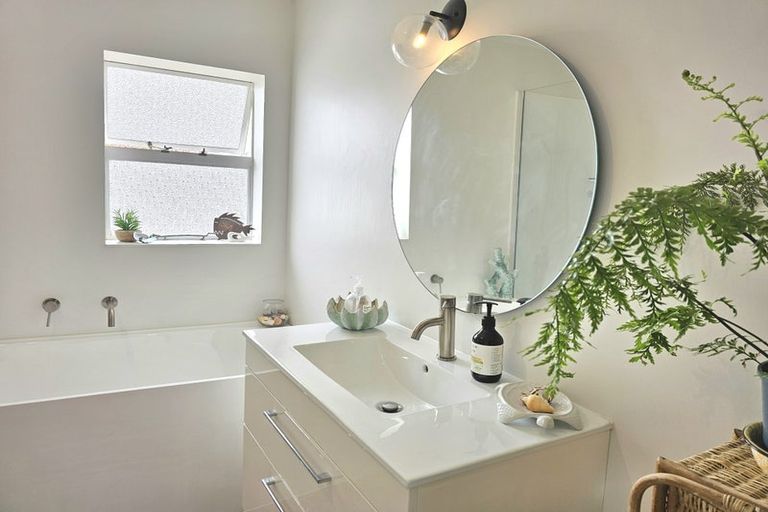 Photo of property in 4 Swale Street, Oamaru North, Oamaru, 9400